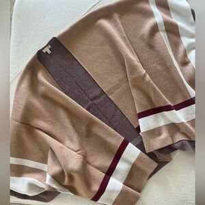 Talbots Cape | One Size